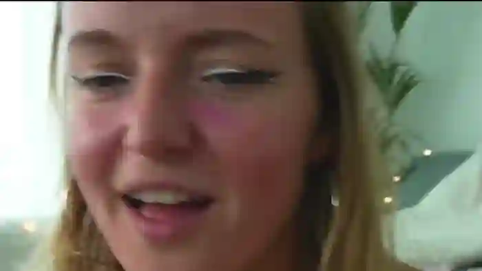 2025/08/16/streamate-ameliacutie69-13-10-11