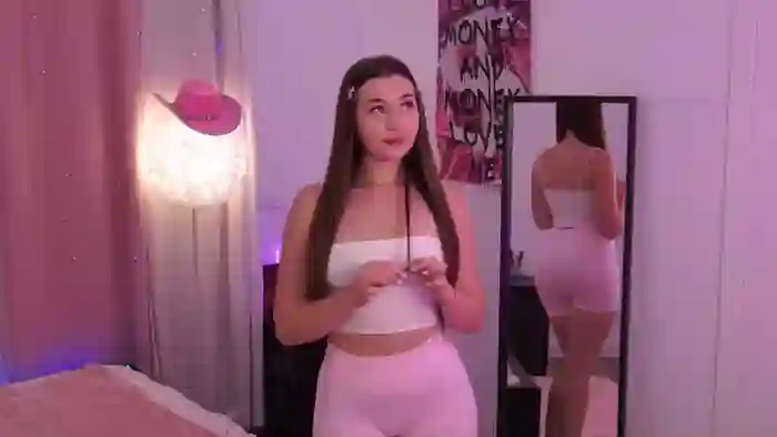 2025/08/17/streamate-liagotti18-00-12-23