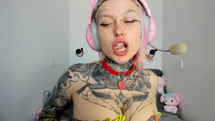 UrAlexis