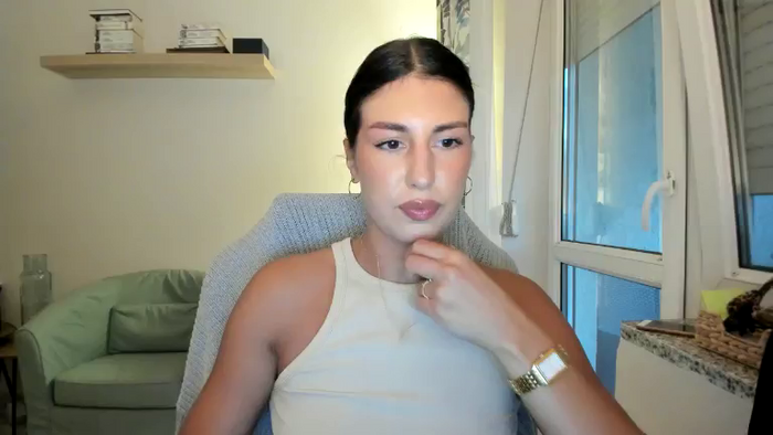 nadyaa2005
