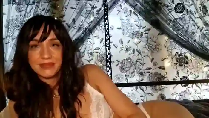 2025/08/18/streamate-kirabylkovaxo-22-39-02