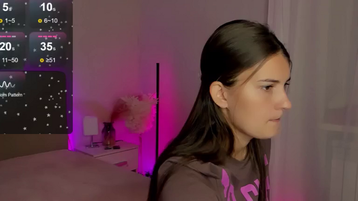 LauraLeee