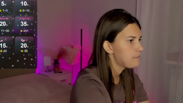 LauraLeee