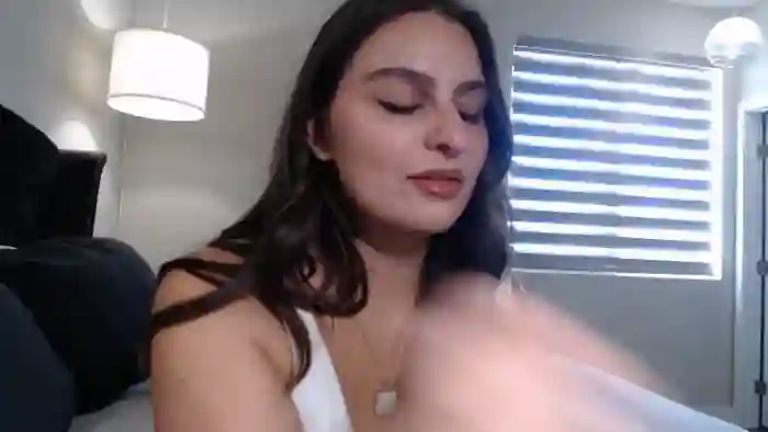 2025/08/18/streamate-luciaking-21-37-39