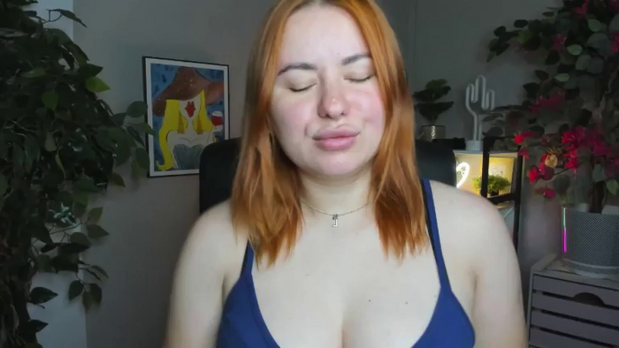 hotLaylaStar
