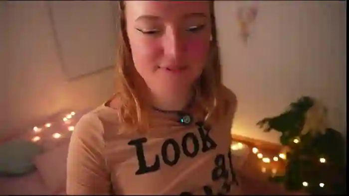2025/08/19/streamate-ameliacutie69-04-08-57