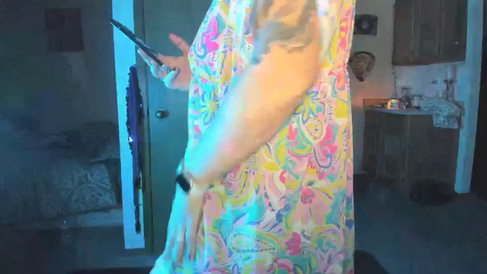 Hottyhousewife18