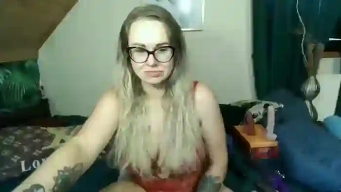 2025/08/20/streamate-milfjutha-08-59-04