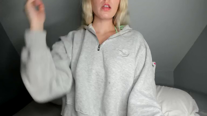 XxAlliGirlNextDoor