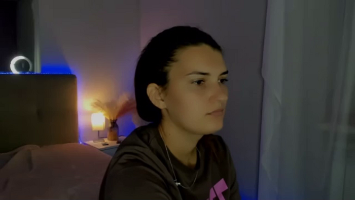 LauraLeee