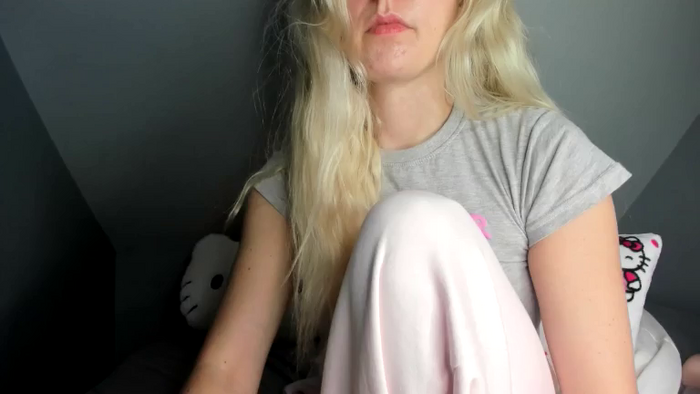 XxAlliGirlNextDoor
