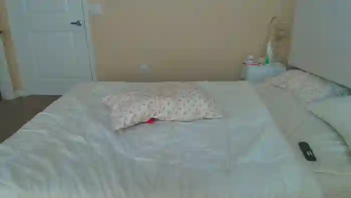 2025/08/24/streamate-arianastarxo-17-49-14