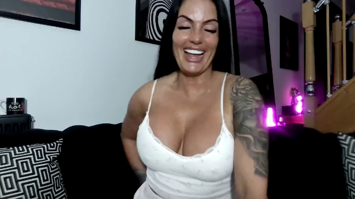 BellaVixen23