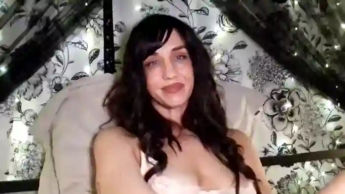 2025/08/25/streamate-kirabylkovaxo-04-04-09