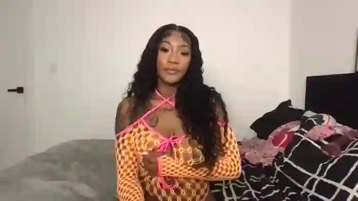 2025/08/26/streamate-barb1echey-02-38-20