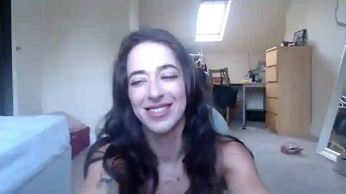 2025/08/26/streamate-klaradelgado-12-57-59