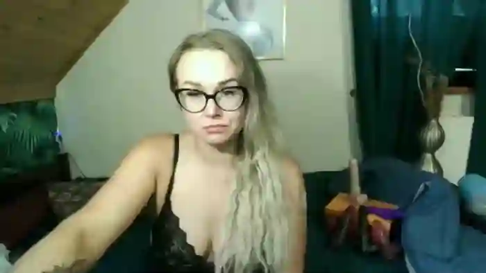 2025/08/26/streamate-milfjutha-15-03-47