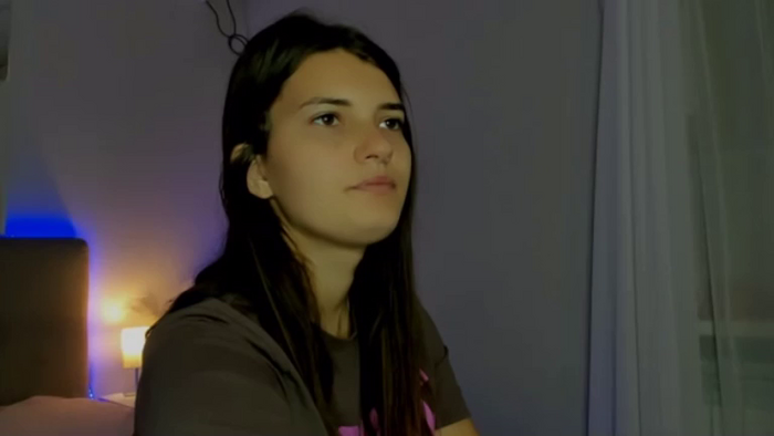 LauraLeee