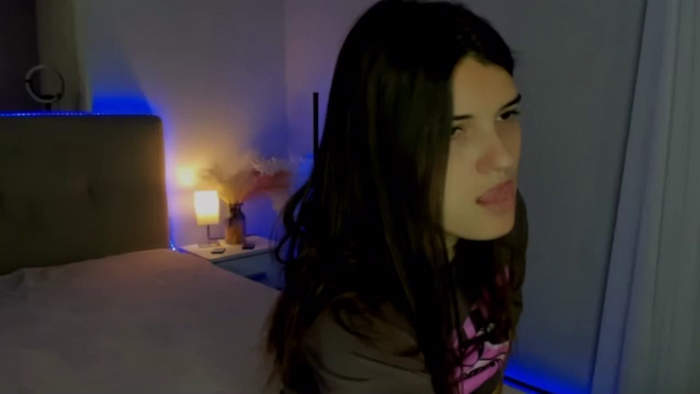 LauraLeee