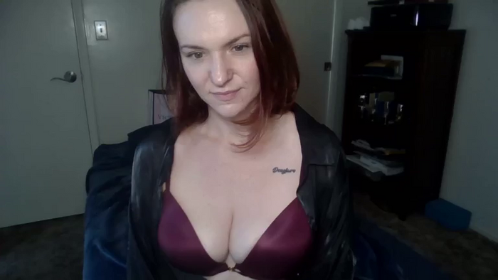 MadelynMilfNextDoor