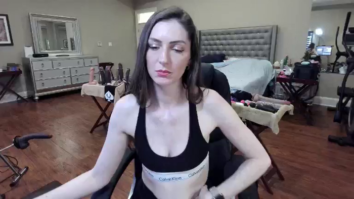 lucy_aura