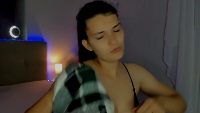 LauraLeee