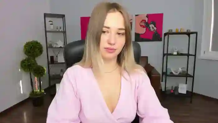 2025/08/29/streamate-hazelwhit-04-47-03