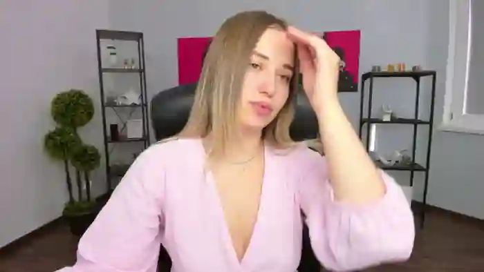 2025/08/29/streamate-hazelwhit-07-29-49