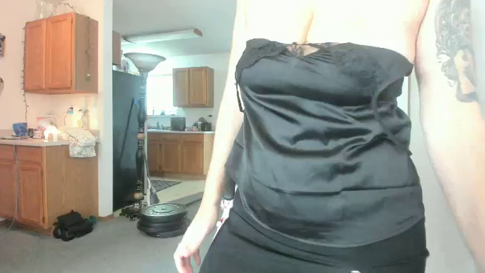 Hottyhousewife18