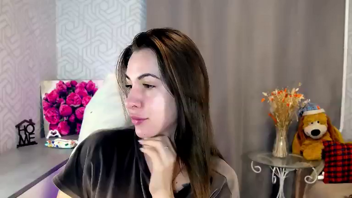 MeganNaughtyy