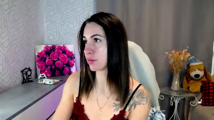 MeganNaughtyy