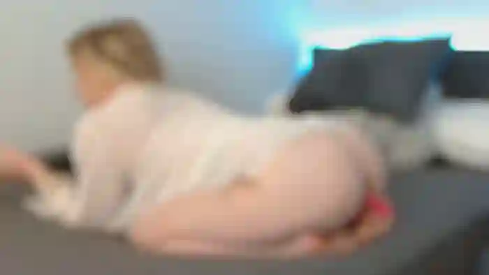 2025/08/29/streamate-annallise-17-49-38