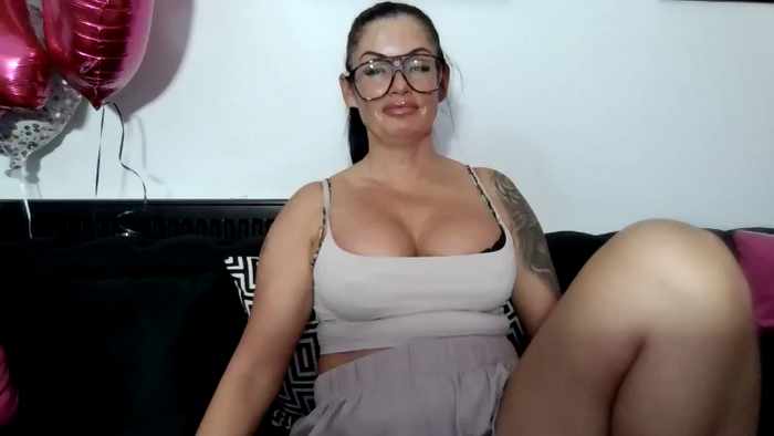 BellaVixen23