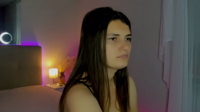 LauraLeee