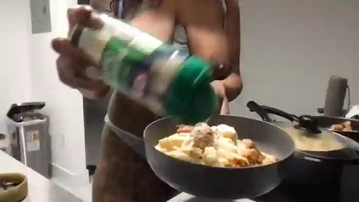 2025/08/31/streamate-barb1echey-00-34-40