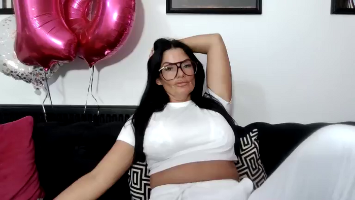 BellaVixen23