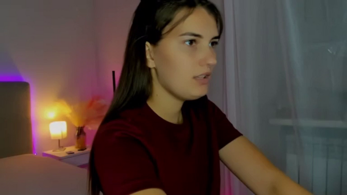 LauraLeee
