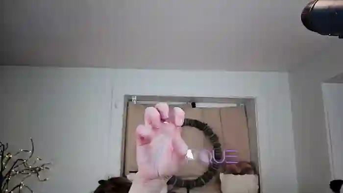 2025/08/31/streamate-suzyque-09-00-43