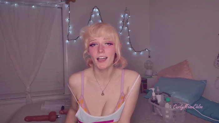 CurlyManeChloe