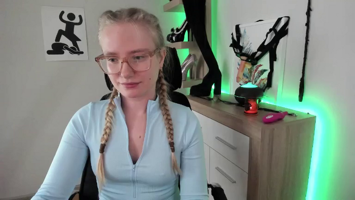 NancyxSTAR