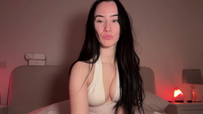 ZaraHartUK