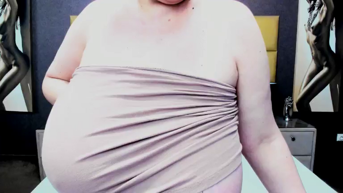 KiraLeila