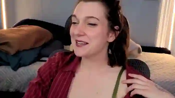 2025/09/04/streamate-artiepaints-19-56-19