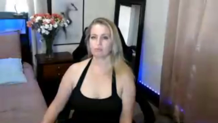 HollieJuice