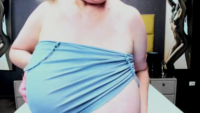 KiraLeila