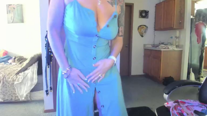 Hottyhousewife18