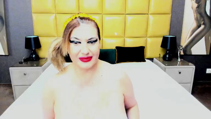 KiraLeila