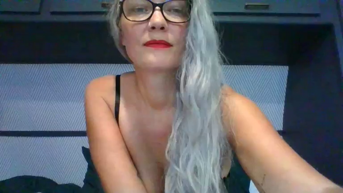 NinaNicoleRoyale