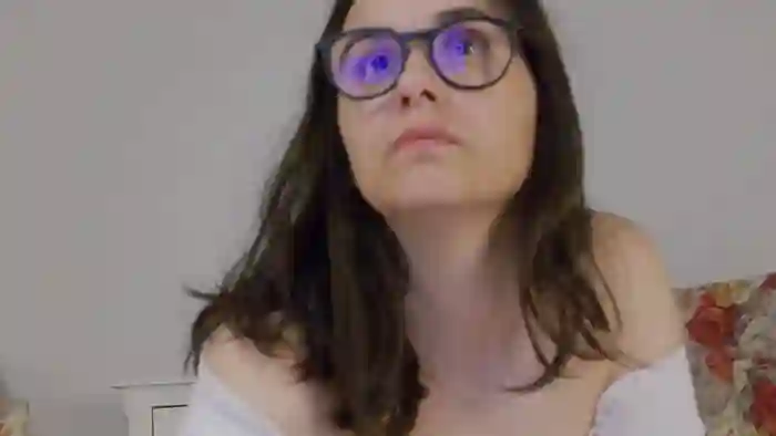 2025/09/05/streamate-sophieerain-03-28-29