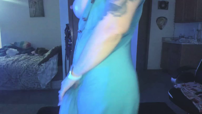Hottyhousewife18